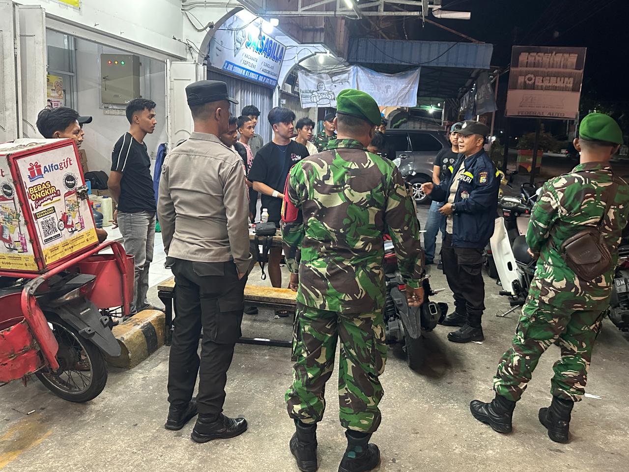 Patroli Gabungan Sinergisitas TNI/Polri 