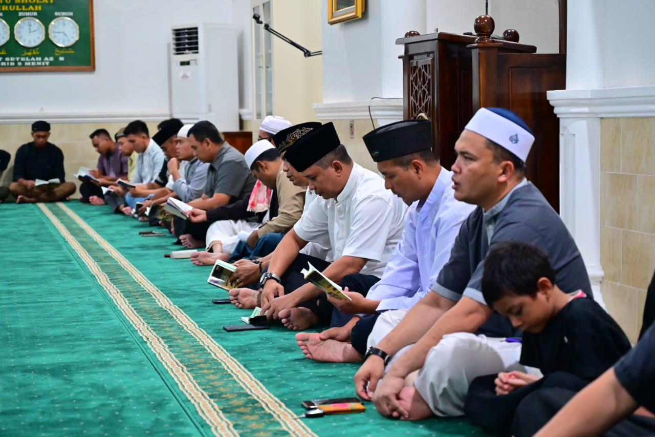 Ustad untuk Ceramah Umum & Kajian Masjid