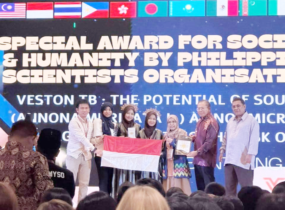 Berkat Dukungan Gubernur Sulsel: Dua Siswi SMAN 1 Bantaeng Raih Medali Emas di Thailand Dukungan_Gubernur_Sulsel.jpg